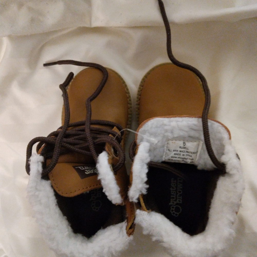 Boys Buster Brown boots